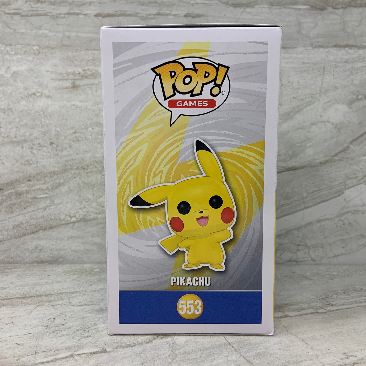 Pokemon - Pikachu Waving #553